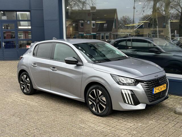 Peugeot 208 1.2 Hybrid 110 PK Automaat Allure | Navigatie | Camera | Climate Control | Adaptieve Cruise Control | LED Verlichting | Hybride Rijden met Automaat | 16" Lichtmetalen Velgen | Digitaal Dashboard | Parkeersensoren | Spoiler |