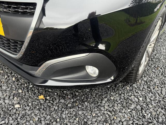 Peugeot 208 1.2 PureTech Blue Lease Executive 5-drs