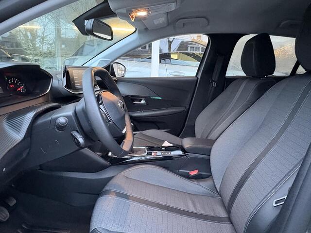 Peugeot 208 1.2 PureTech Allure Pack | Climate & Cruise Control | Stoelverwarming | Achteruit Rijd Camera| AppleCarplay/Android auto |