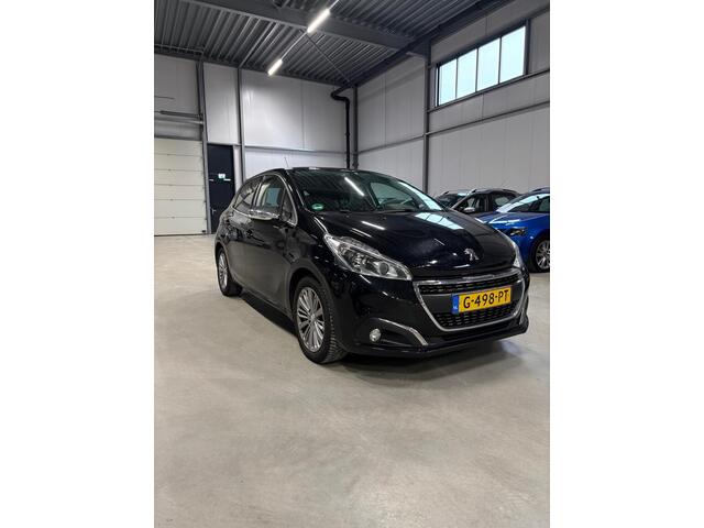 Peugeot 208 1.2 83PK PureTech | Allure | Navigatie | Airco | Achteruitrijcamera | *Wordt verwacht* |