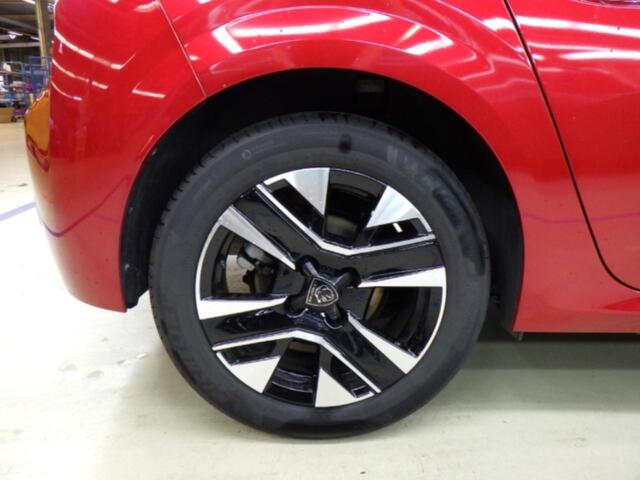 Peugeot 208 Hybrid 100 e-DCS6 Allure ALL-IN RIJKLAARPRIJS/Camera rondom/Adaptieve Cruise Controle/Climate Controle