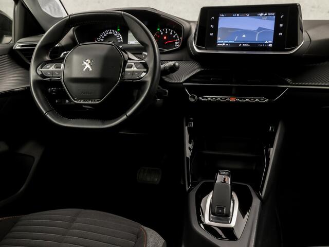 Peugeot 208 1.2 PureTech Sport Automaat (APPLE CARPLAY, GROOT NAVI, PARKEERSENSOREN, SPORTSTOELEN, LED KOPLAMPEN, CRUISE, DAB+, NIEUWSTAAT)