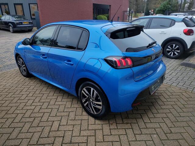 Peugeot 208 1.2 PureTech Allure Navigatie/Carplay Led 360-Camera Half Leder