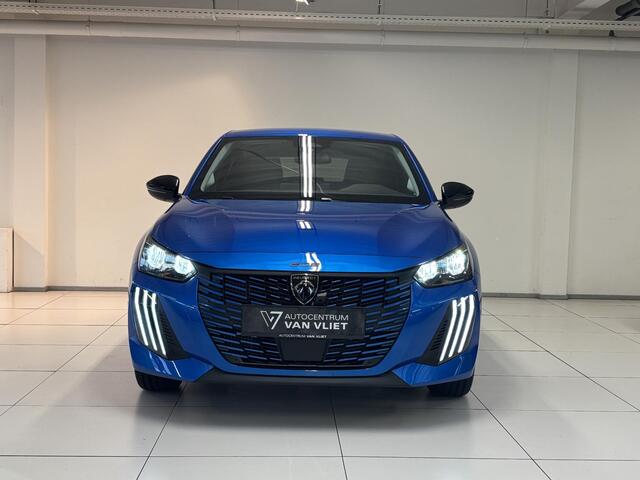 Peugeot 208 1.2 Hybrid 110 e-DCS6 Allure VOORRAAD DEAL | Automaat | Navigatie | 360 camera | Draadloze telefoonlader |