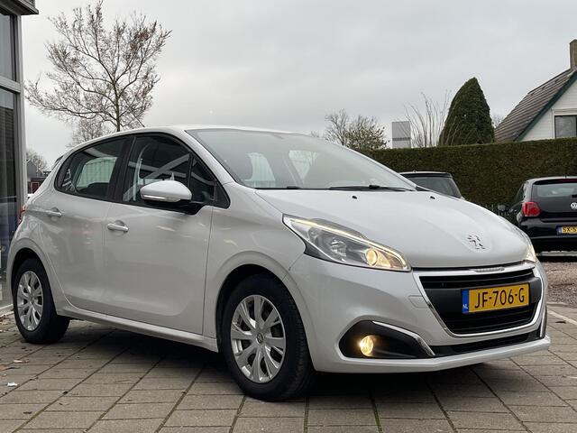 Peugeot 208 1.2 PureTech Blue Lion /Cruise/Airco/Parkeer sens./Navi/2016/