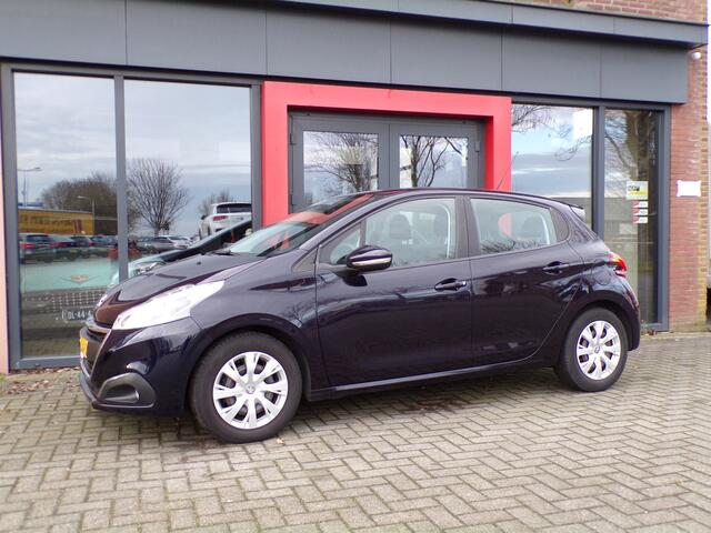 Peugeot 208 1.2 PureTech Blue Lion Airco Navi PDC Nieuwe Distributieriem NAP