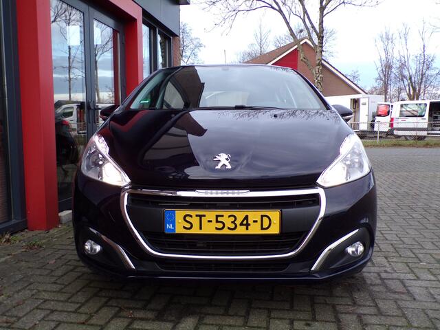 Peugeot 208 1.2 PureTech Blue Lion Airco Navi PDC Nieuwe Distributieriem NAP