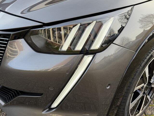 Peugeot 208 1.2 PureTech GT Pack | Clima | PDC | Camera | Panoramadak |