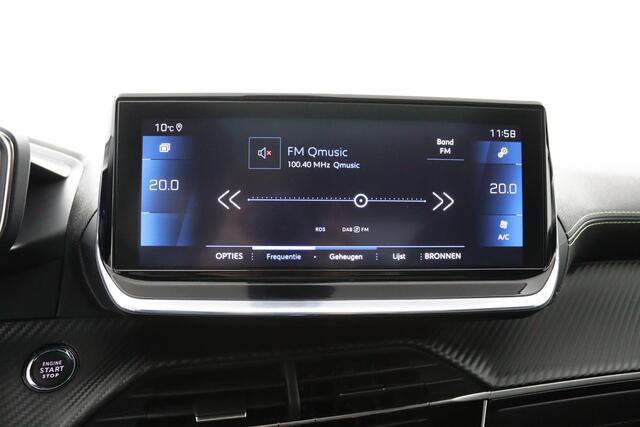 Peugeot 208 1.2 GT-Line*AUTOM.*ECC*ACC*NAVI*PANO*CARPLAY*