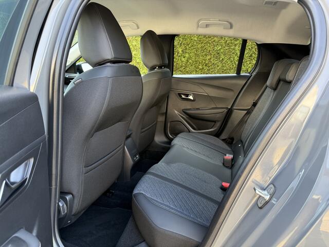 Peugeot 208 1.2 PureTech 100pk Allure Vision-Pack l ACC l BLIS l 360° CAMERA l ECC l LED l NAVI l 13.000km