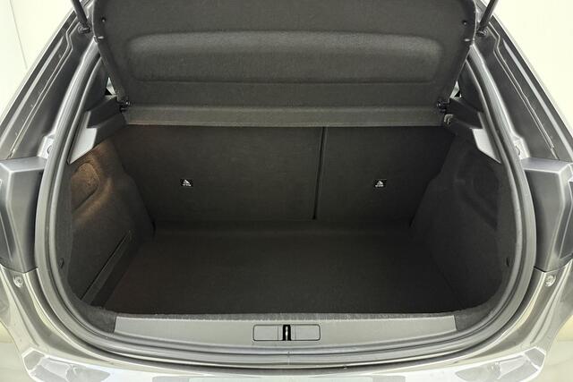 Peugeot 208 PureTech 100 Allure Pack | Navigatie | Carplay | Camera | Stoelverwarming | Climate&Cruise Control | LM velgen