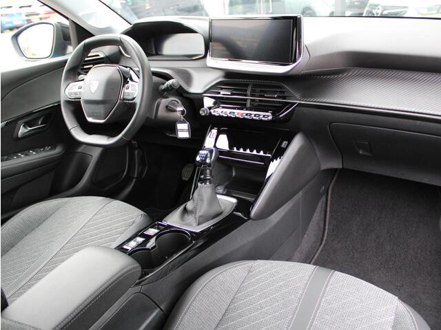 Peugeot 208 1.2 PureTech 100 Allure | Navi / Camera / Climate