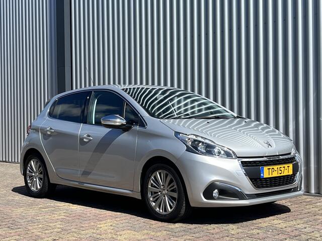 Peugeot 208 1.2 PureTech Allure | Navigatie | Climate Control | LM Velgen