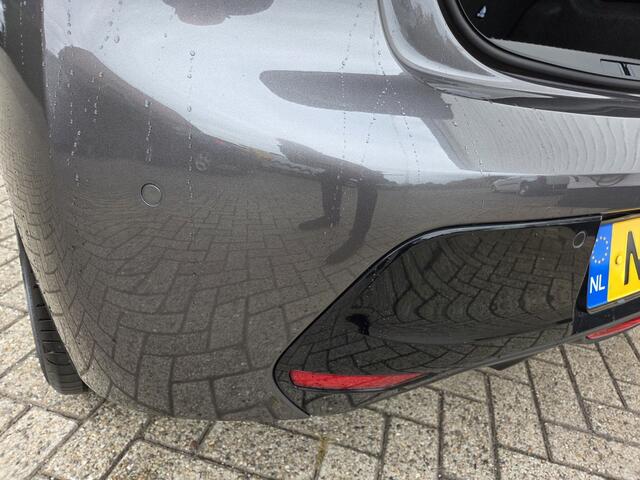 Peugeot 208 100 PK Allure | Verwarmde voorstoelen | Navigatie | LED lampen