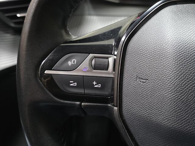 Peugeot 208 1.2 PureTech Blue Lease Active/ Camera/ 16'' LMV/ LED Koplampen/ Navi/ Apple + Android/ Airco/ Cruise/ Elek. pakket/ Isofix/ Bluetooth/ Multi. LEDER. Stuur/ PDC/ LED Dagrijverl.