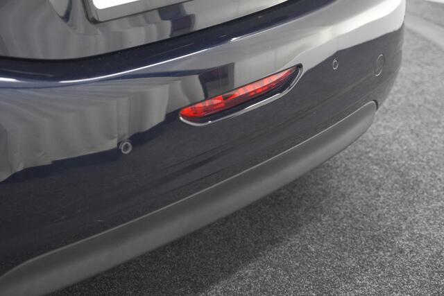 Peugeot 208 PureTech 82 Signature | Apple Carplay | Parkeersensoren | Navigatie | Airco