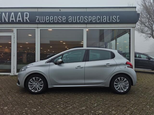 Peugeot 208 1.2 PureTech Executive | Climate | Carplay | Bluetooth |