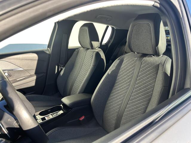 Peugeot 208 Hybrid 100 e-DCS6 Allure | Parkeercamera | Adaptive cruise | Prijs is rijklaar