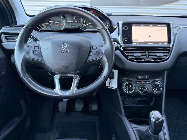 Peugeot 208 1.2 PureTech Signature Navi,Airco,Cruise,PDC,N.A.P,Dealer Onderhouden,APK tot 04-2026