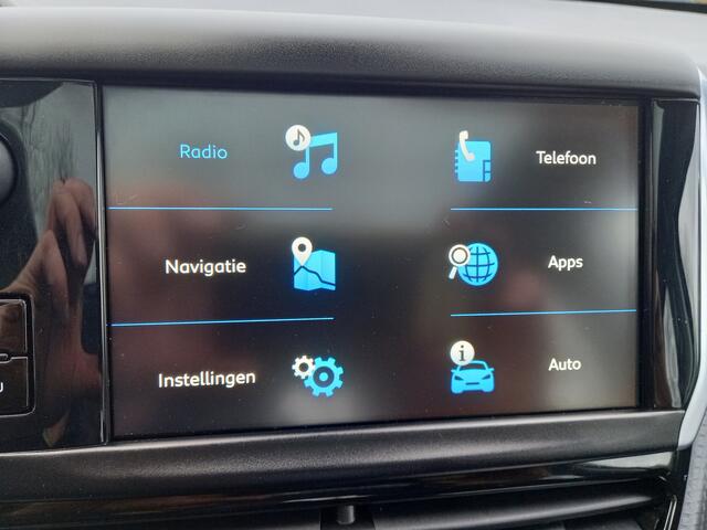 Peugeot 208 1.2 PureTech Access