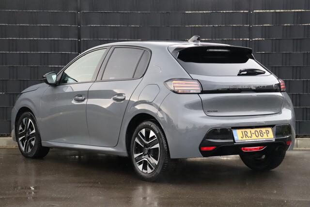 Peugeot 208 1.2 PureTech Allure | Adap. Cruise | 360 Camera | Climate Control | Navigatie | Carplay | Keyless