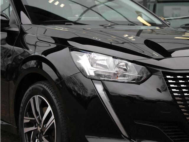 Peugeot 208 1.2 PureTech Allure | Navi / Panoramadak / Camera