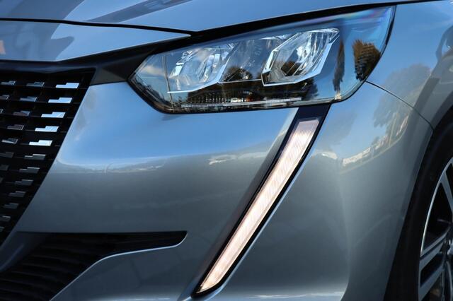 Peugeot 208 1.2 PT 75 Style Carplay l PDC l Cruise