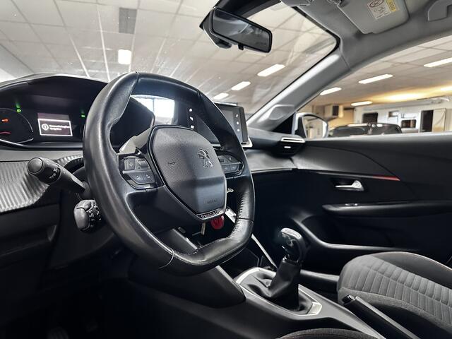 Peugeot 208 1.2 PureTech Blue Lease Active/ LED Koplampen/ Camera/ 16''LMV/ Apple+android/ Clima/ Navi/ Cruise/ Bluetooth/ Multi.LEDER.Stuur/ Elek.Pakket/ Isofix/ PDC Achter.