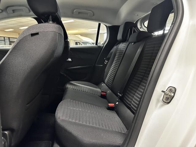 Peugeot 208 1.2 PureTech Blue Lease Active/ LED Koplampen/ Camera/ 16''LMV/ Apple+android/ Clima/ Navi/ Cruise/ Bluetooth/ Multi.LEDER.Stuur/ Elek.Pakket/ Isofix/ PDC Achter.