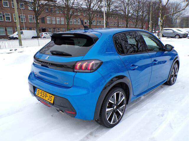 Peugeot 208 1.2 PureTech GT automaat NIEUW STAAT