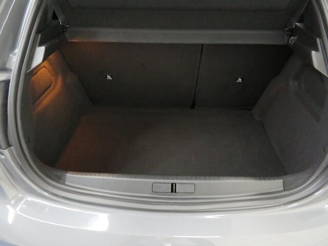 Peugeot 208 1.2 Hyb 110 Allure