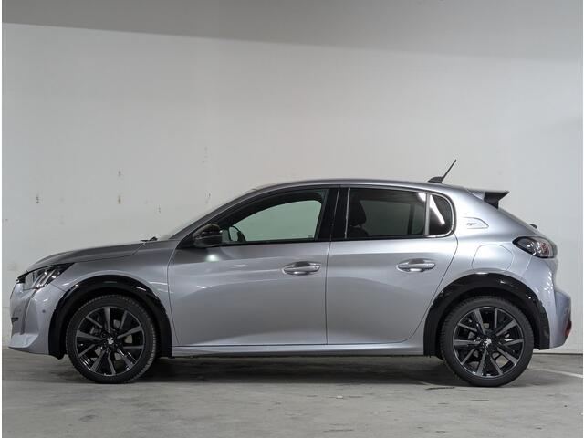 Peugeot 208 GT Pack 1.2 Turbo 100pk EAT8 | ALCANTARA | STOELVERW. | PANODAK | ADAPTIVE CRUISE | 1e EIGENAAR | DEALERONDERHOUDEN