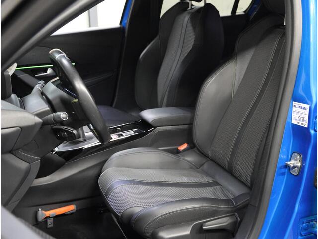 Peugeot 208 1.2 100PK GT-Line | AppleCarplay/Android Auto | 17"LMV | Camera | Keyless | Cruise Control | Climate Control | Camera | FULL LED | Two-Tone | Sfeerverlichting | Isofix | Privacy Glass |