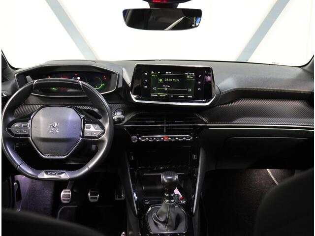 Peugeot 208 1.2 100PK GT-Line | AppleCarplay/Android Auto | 17"LMV | Camera | Keyless | Cruise Control | Climate Control | Camera | FULL LED | Two-Tone | Sfeerverlichting | Isofix | Privacy Glass |