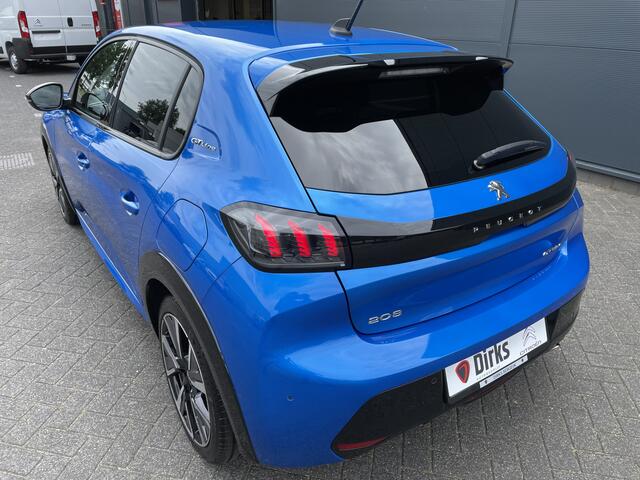 Peugeot 208 100pk GT-Line (Camera - Stoelverwarming - Automatische Airco - Parkeersensoren V+A - GT pakket)