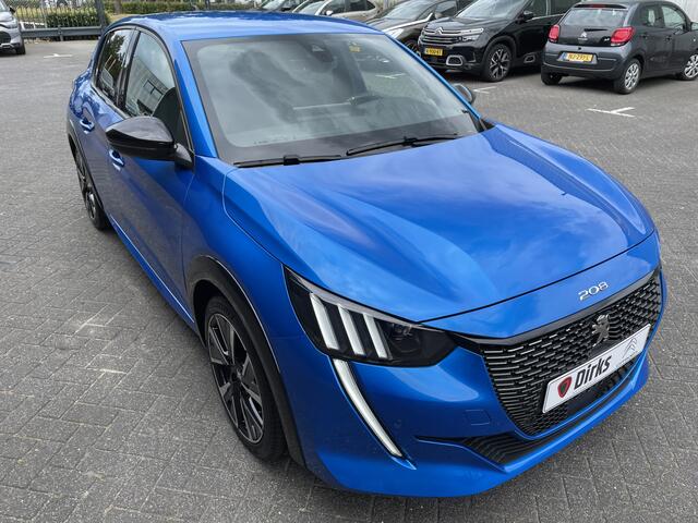 Peugeot 208 100pk GT-Line (Camera - Stoelverwarming - Automatische Airco - Parkeersensoren V+A - GT pakket)