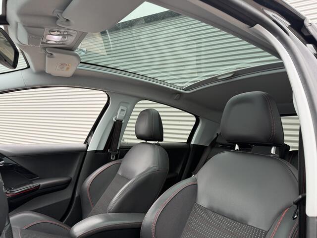 Peugeot 208 1.2 PureTech GT-line | Nieuw Binnen! | Automaat | Carplay | Camera |