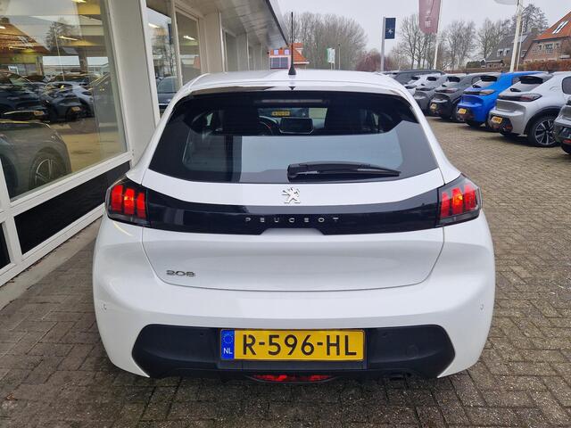 Peugeot 208 1.2 75pk Active Pack | Apple CarPlay/Android Auto | Parkeersensoren | Lichtmetalen velgen | Navigatie