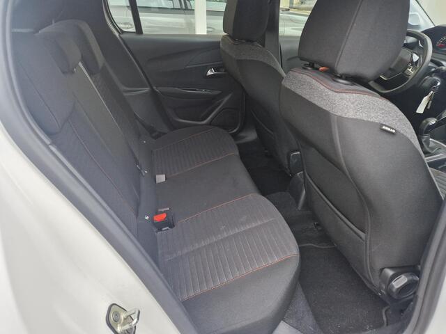 Peugeot 208 1.2 75pk Active Pack | Apple CarPlay/Android Auto | Parkeersensoren | Lichtmetalen velgen | Navigatie