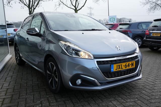 Peugeot 208 1.2 PURETECH ALLURE - ALL IN PRIJS- Camera- Navi- Carplay