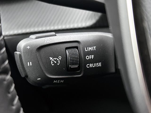 Peugeot 208 100 pk Allure | Rijklaar | Navigatie | Keyless Entry | Dodehoekdetectie |