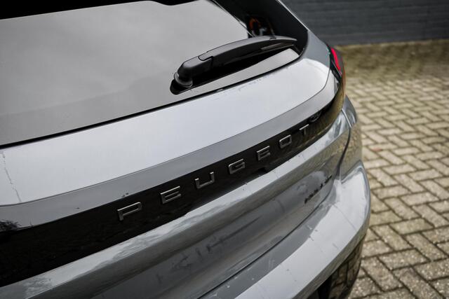 Peugeot 208 1.2 Hybrid 145e GT PANORAMADAK/ CAMERA