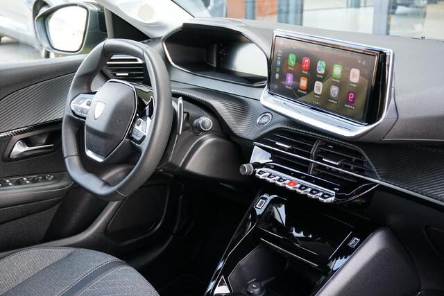 Peugeot 208 Hybrid 100 e-DCS6 Allure + CAMERA / KEYLESS / CARPLAY