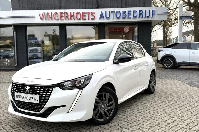 Peugeot 208 Benzine * Automaat * 100 Pk Style JXX-10-S. * Navigatie * Airco * Achteruitrij Camera * Cruise Control * Apple Carplay / Android Auto * L.M. Velgen * Vingerhoets; Vierde Generatie Eersteklas Service. Al meer dan 100 jaar een begrip in de Brabantse Kempen.