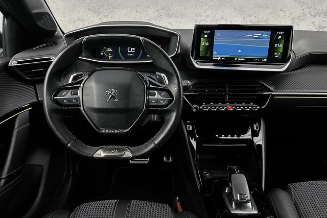 Peugeot 208 1.2 PureTech GT | Half leder | LED | Camera | Adaptieve cruise control