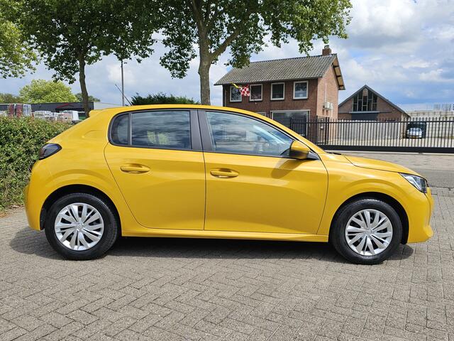 Peugeot 208 1.2 PT, NL auto NAP! Carplay/Android! Incl Nwe Distributie! Zondag OPEN!
