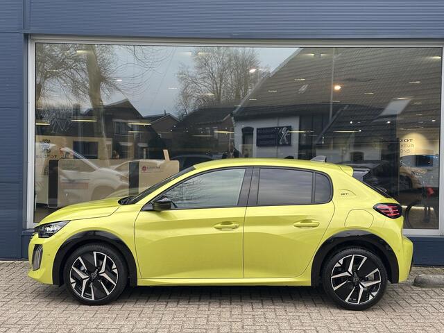 Peugeot 208 1.2 Hybrid GT Automaat | Nieuwe Auto | Meest Complete Uitvoering | 360 Graden Camera | Navigatie | Keyless Entry & Start | Full LED Verlichting | Climate Control | 17" Lichtmetalen Velgen | Parkeersensoren V+A | Dakspoiler Zwart |