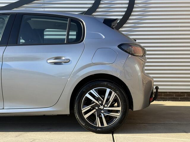 Peugeot 208 1.2 PureTech Allure 2e Eigenaar|Adap-cruise|Clima|Camera|Trekhaak|Carplay|PDC V+A|N.A.P|APK tot 07-2026