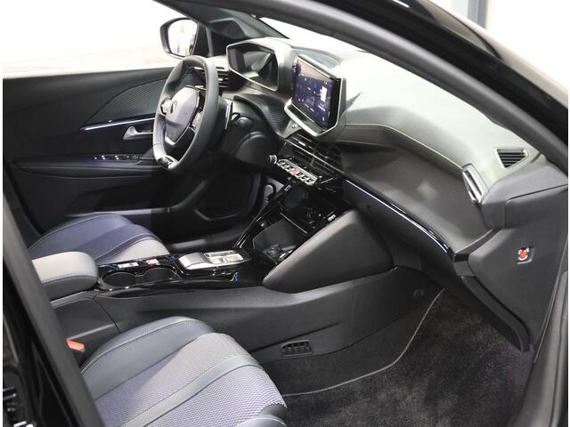 Peugeot 208 1.2 Hybrid 145PK e-DCS6 GT | Incl. ¤4.792,88 Korting! | Navigatie | Camera voor & achter | Adaptive CruiseControl met Stop & Go | Stoelverwarming | ClimateControl | Keyless Entry/Start | AppleCarPlay/AndroidAuto |