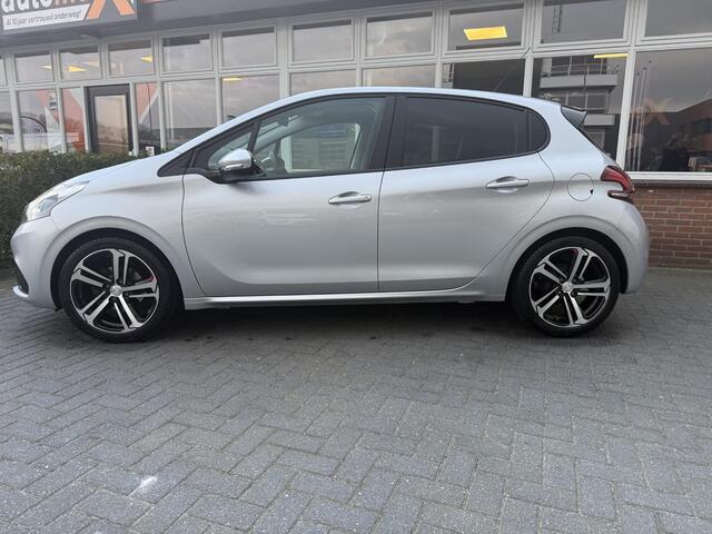 Peugeot 208 1.2 PureTech Blue Lion